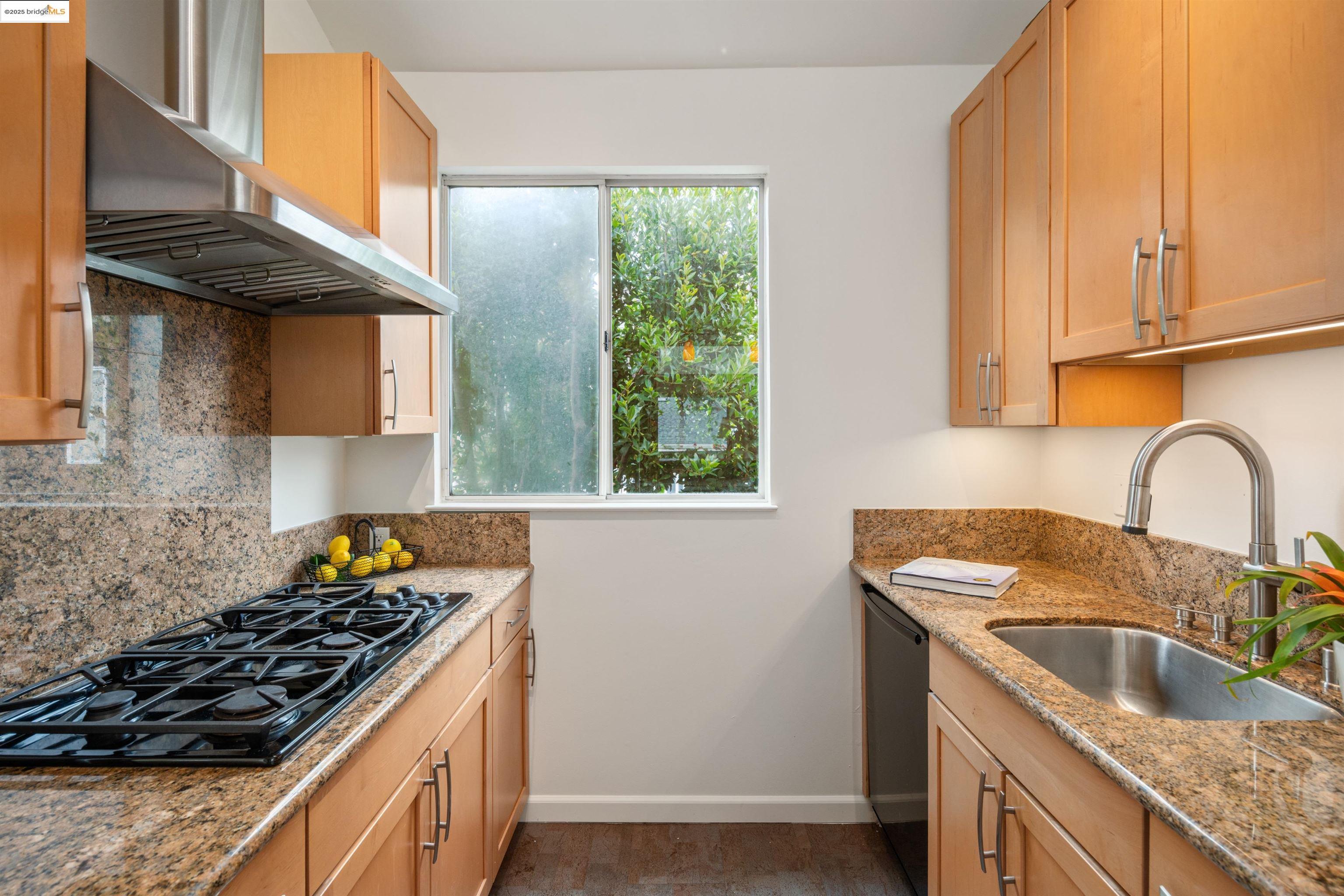 1812 Dwight Way # 2 Unit: 1-2