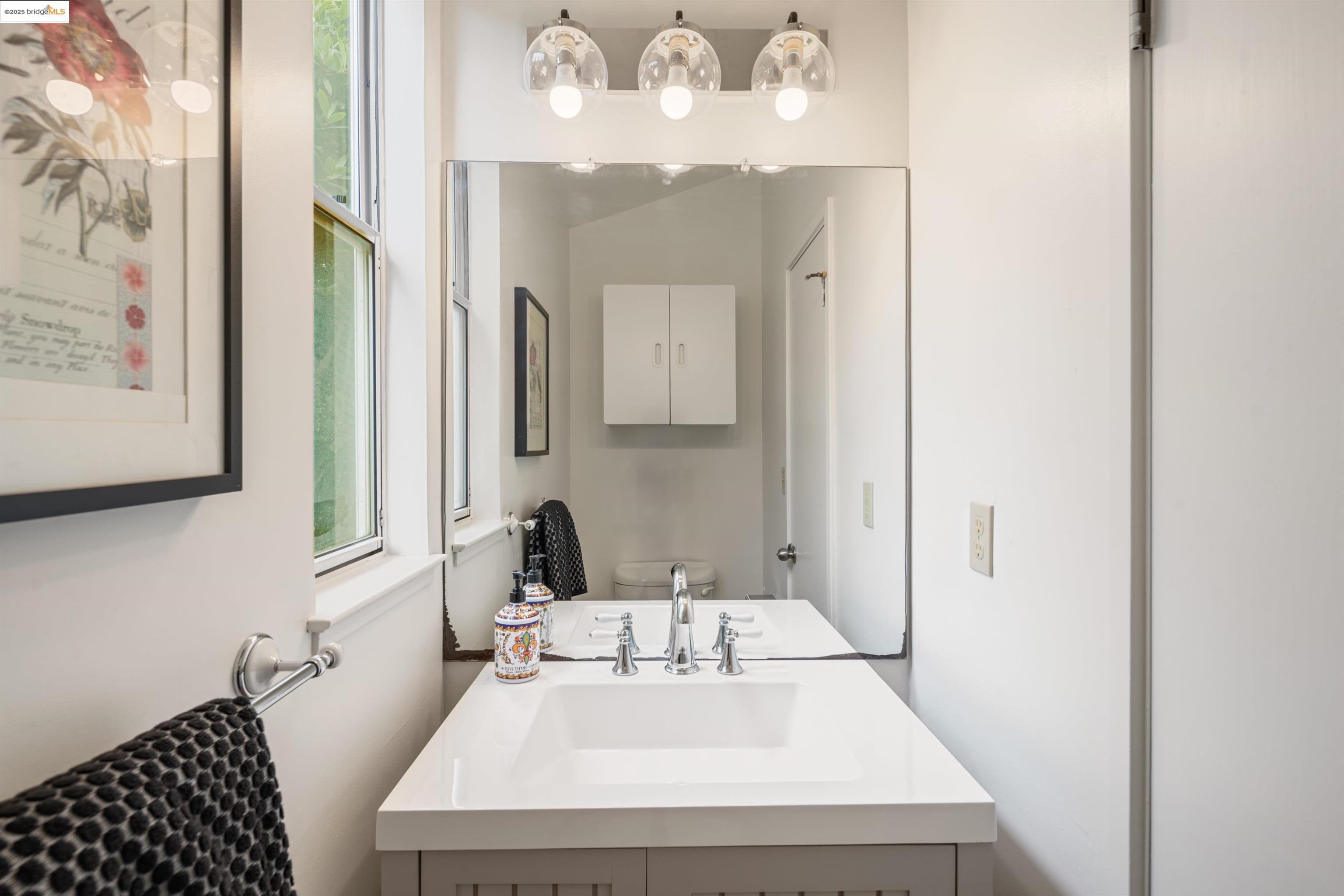 1812 Dwight Way # 2 Unit: 1-2