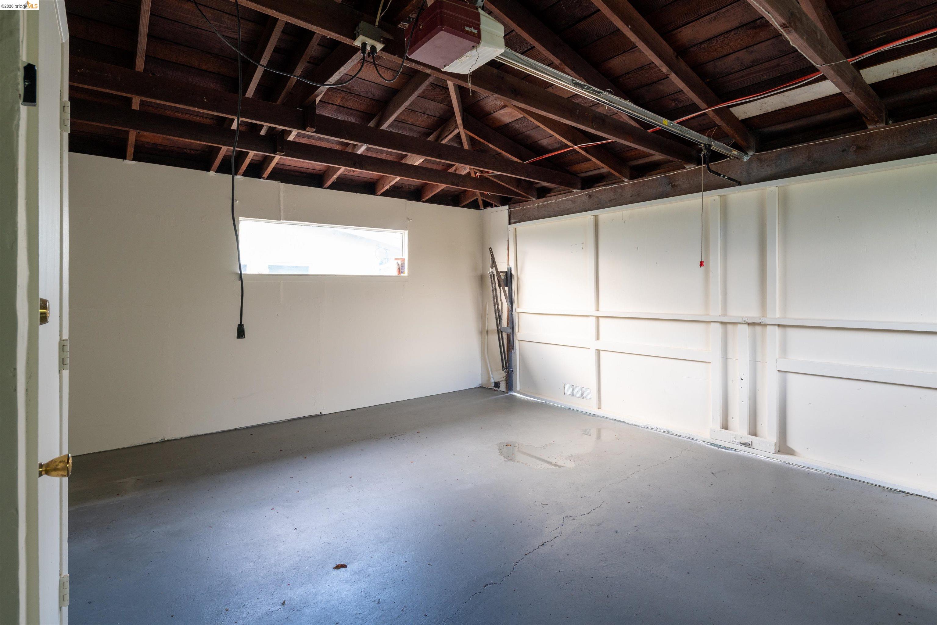 5941 Harbor View Ave