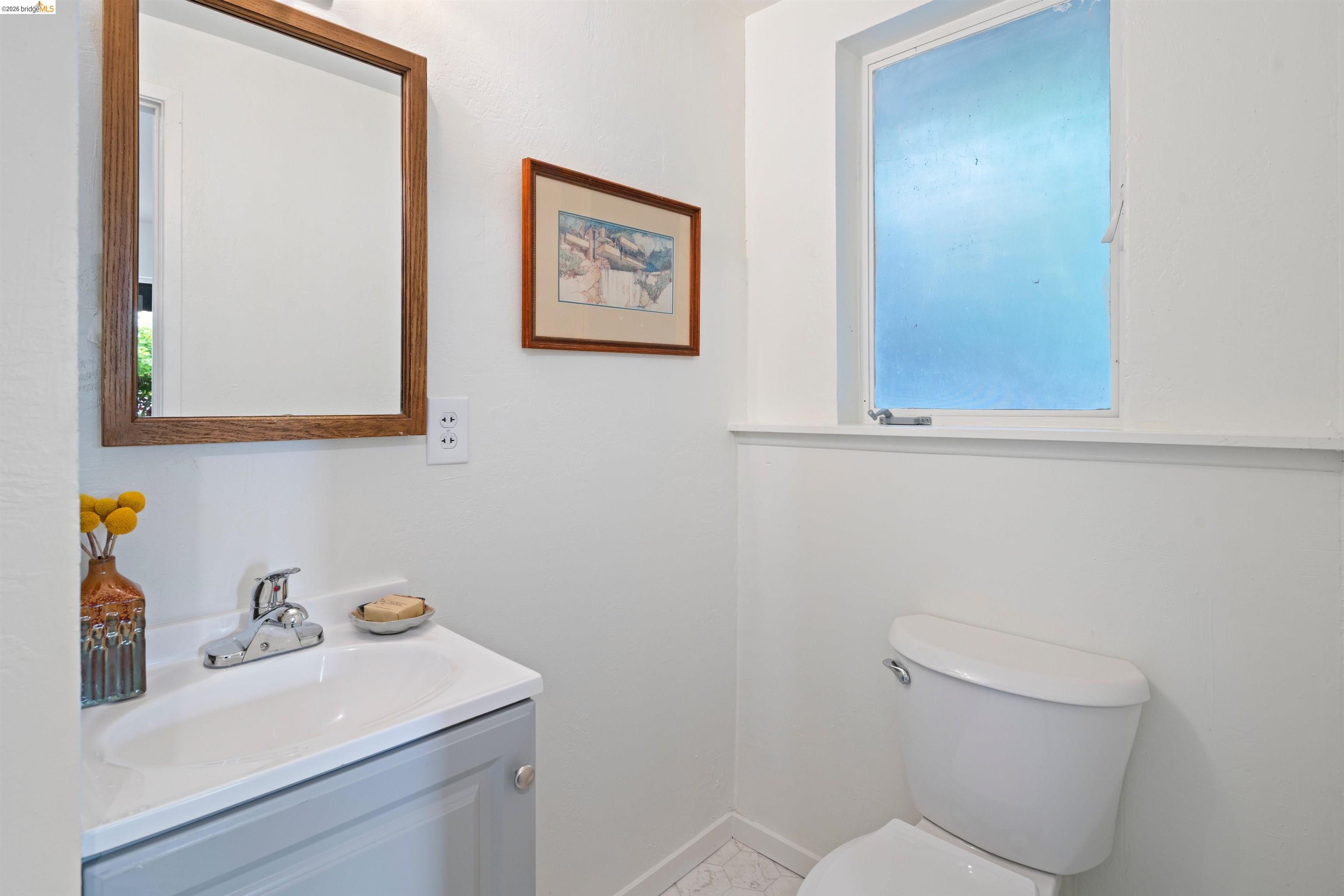 5941 Harbor View Ave