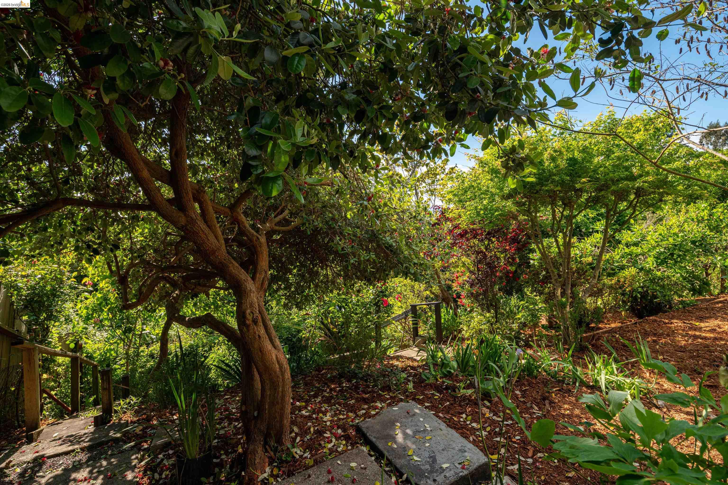 5941 Harbor View Ave