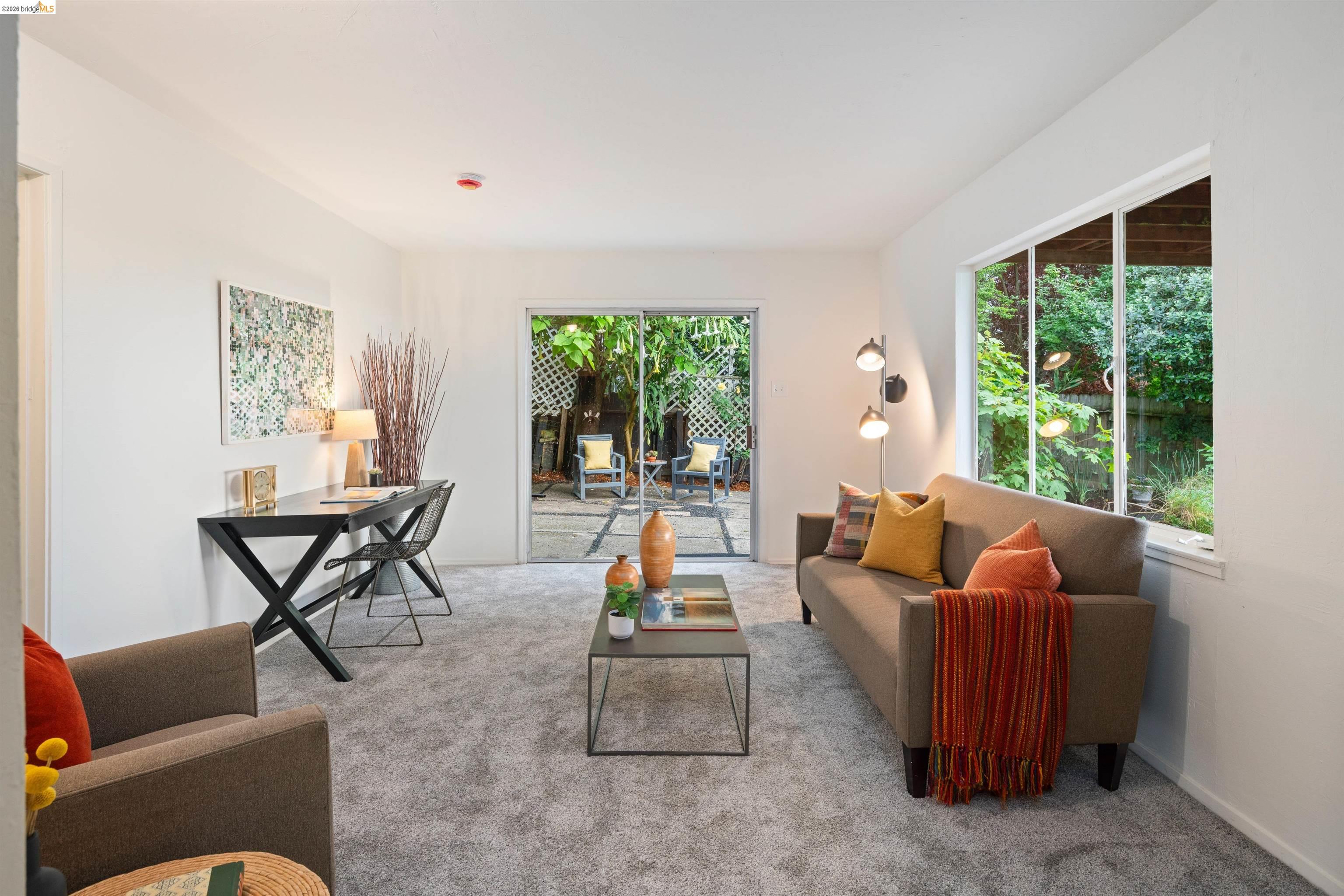 5941 Harbor View Ave