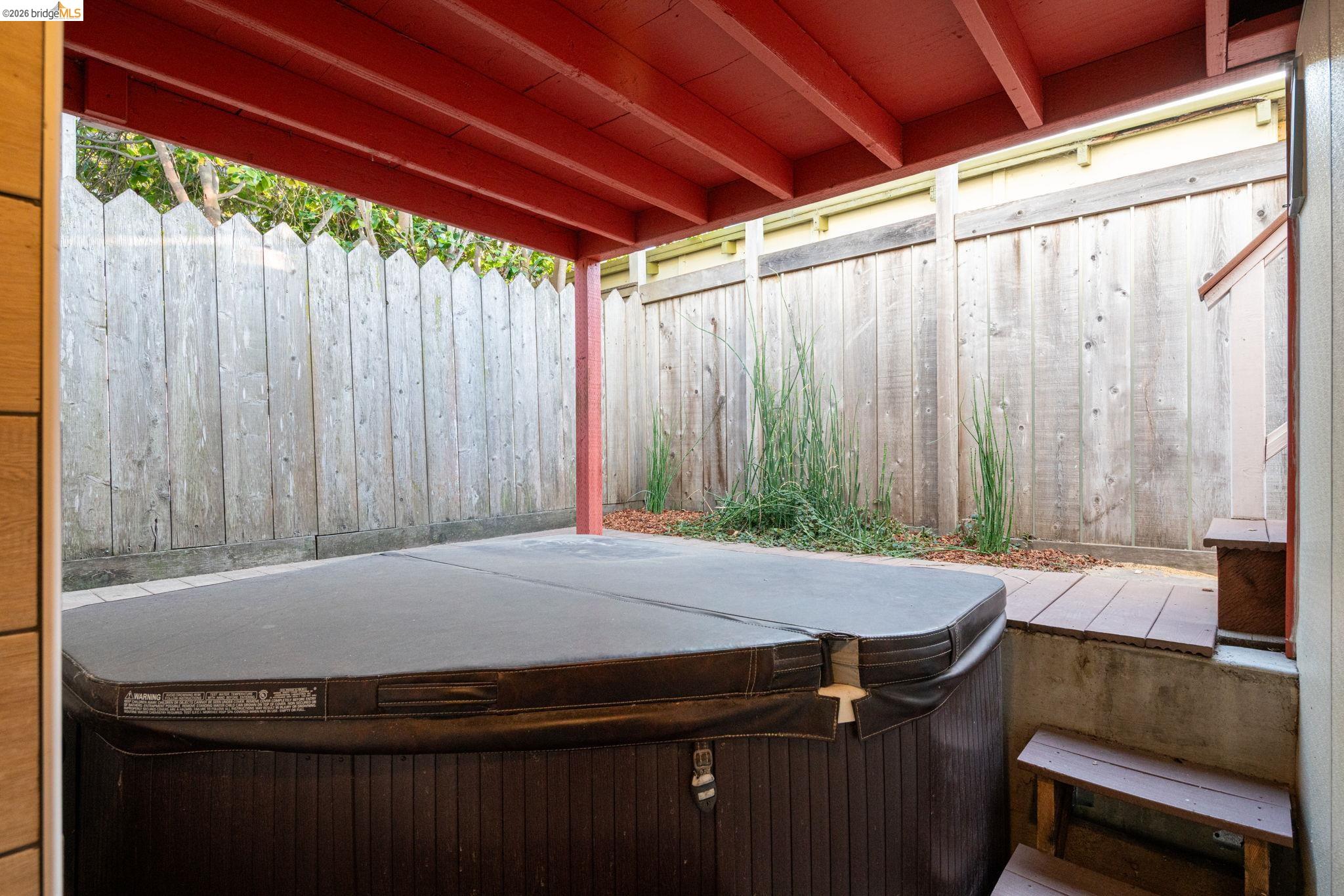 1220 Channing Way