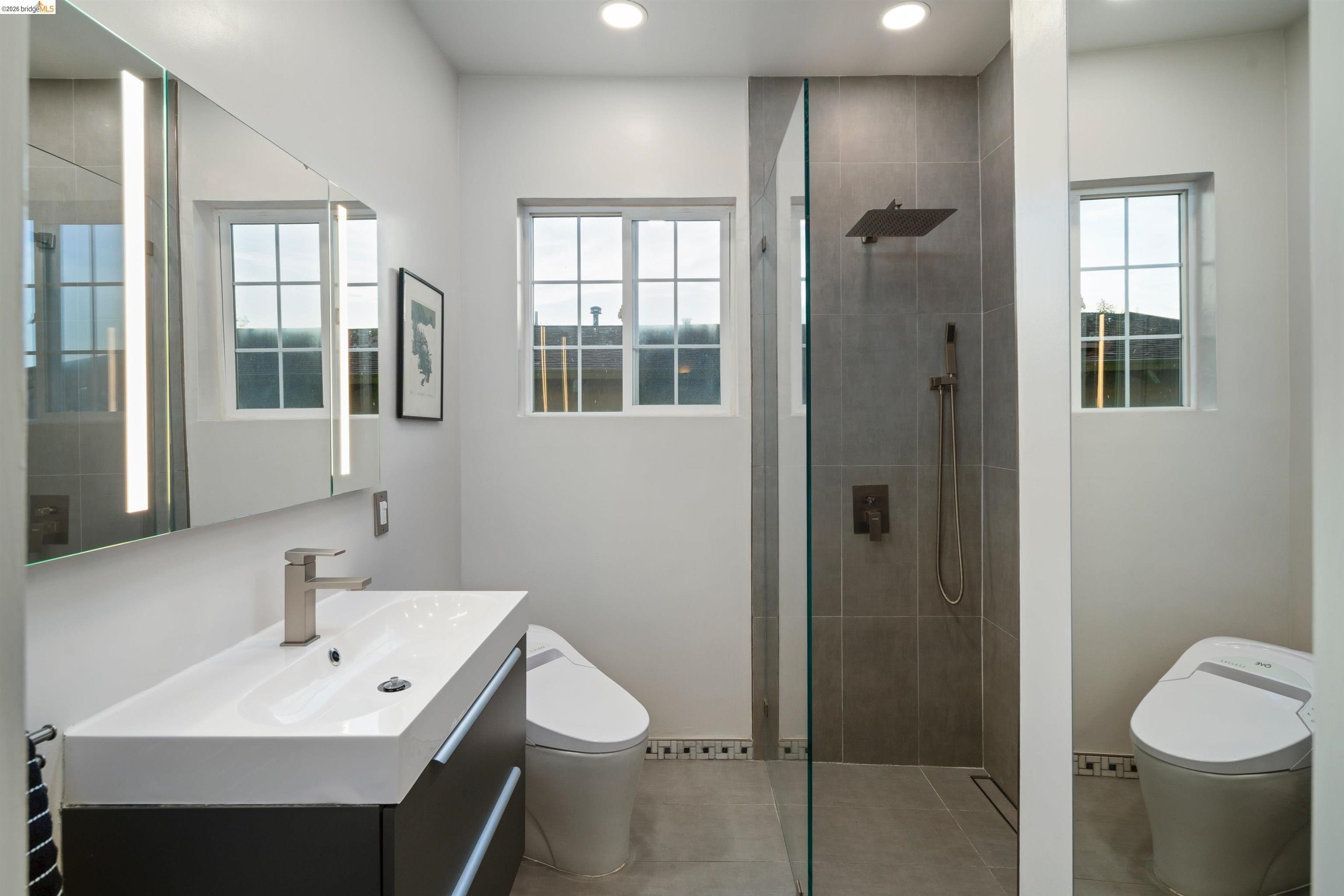 1220 Channing Way