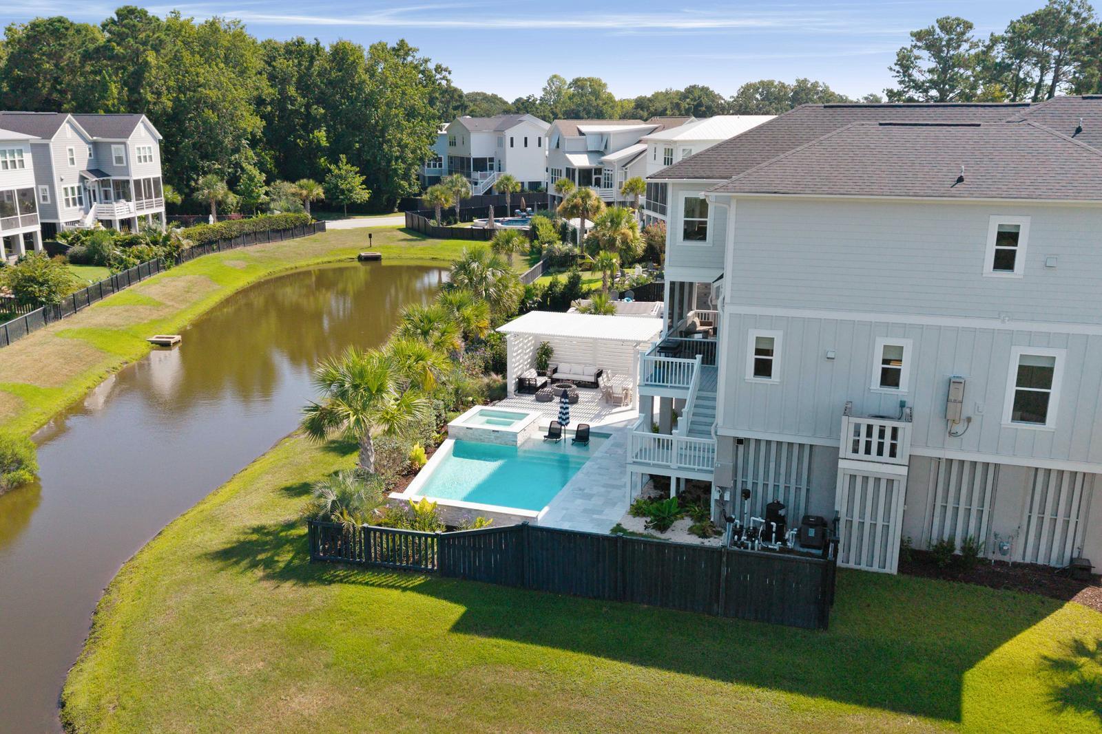 1467 Sheepshead Lane