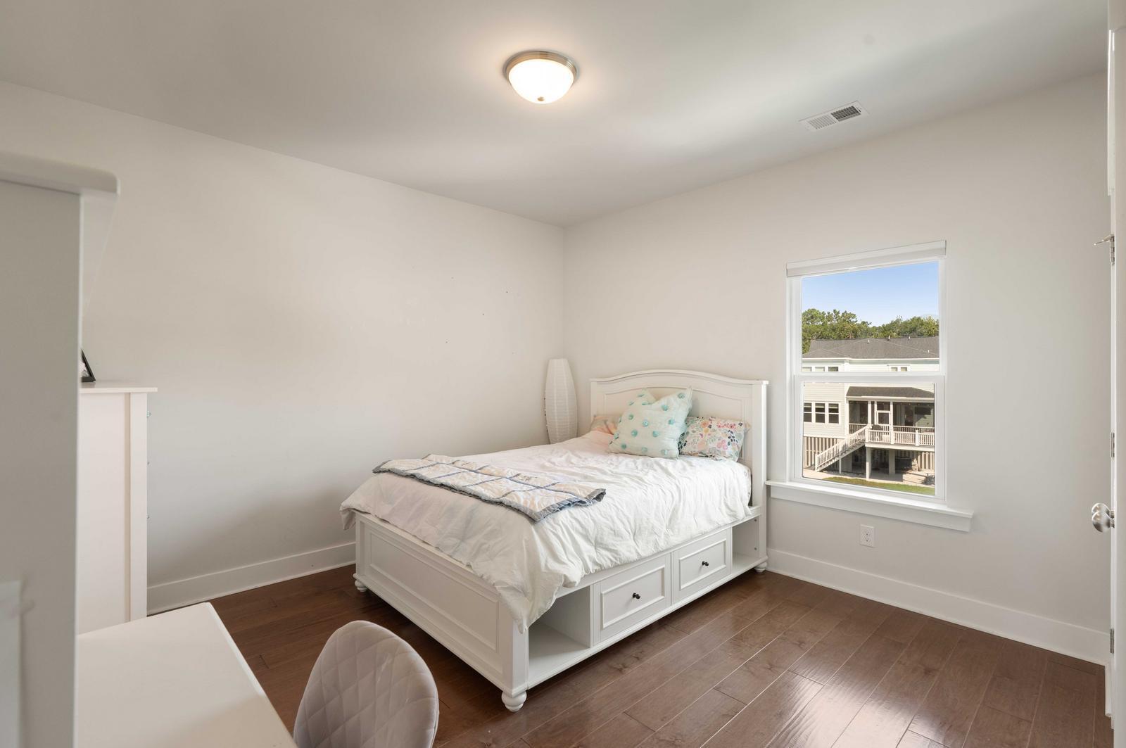 1467 Sheepshead Lane