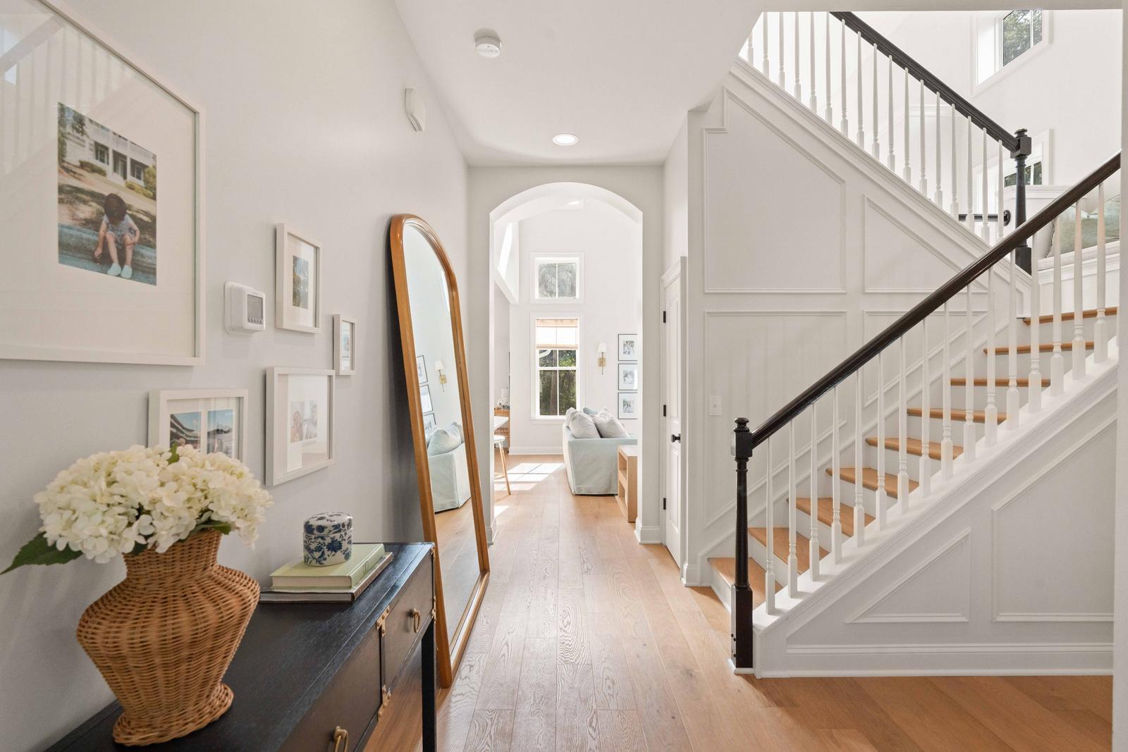 1777 Wellstead Street