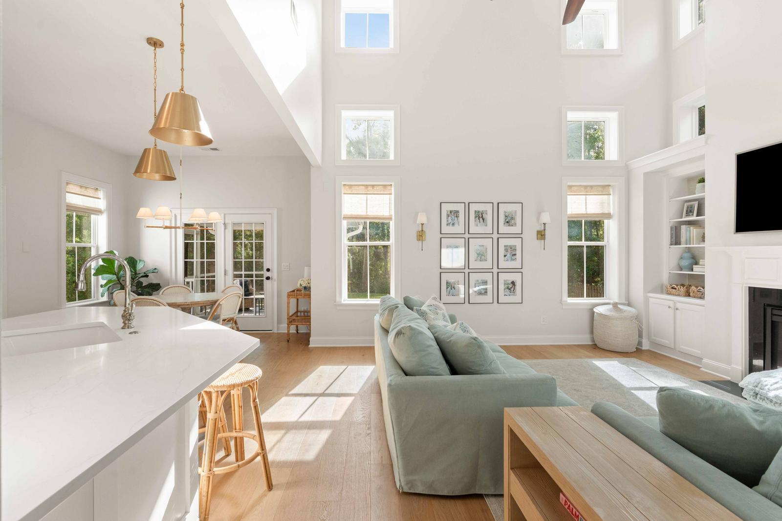 1777 Wellstead Street