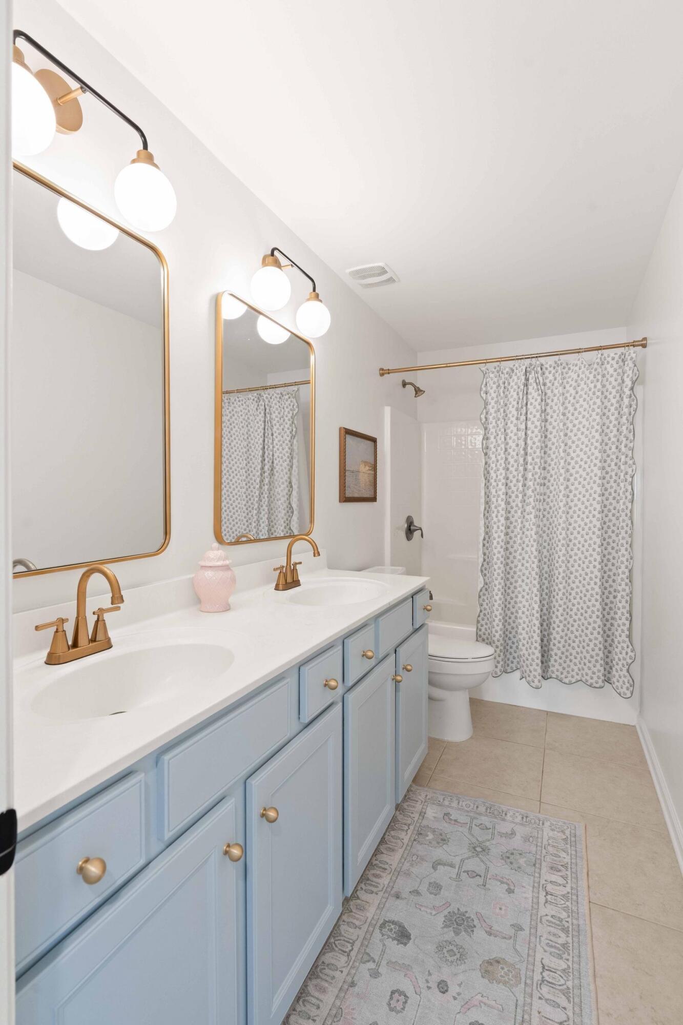 1777 Wellstead Street