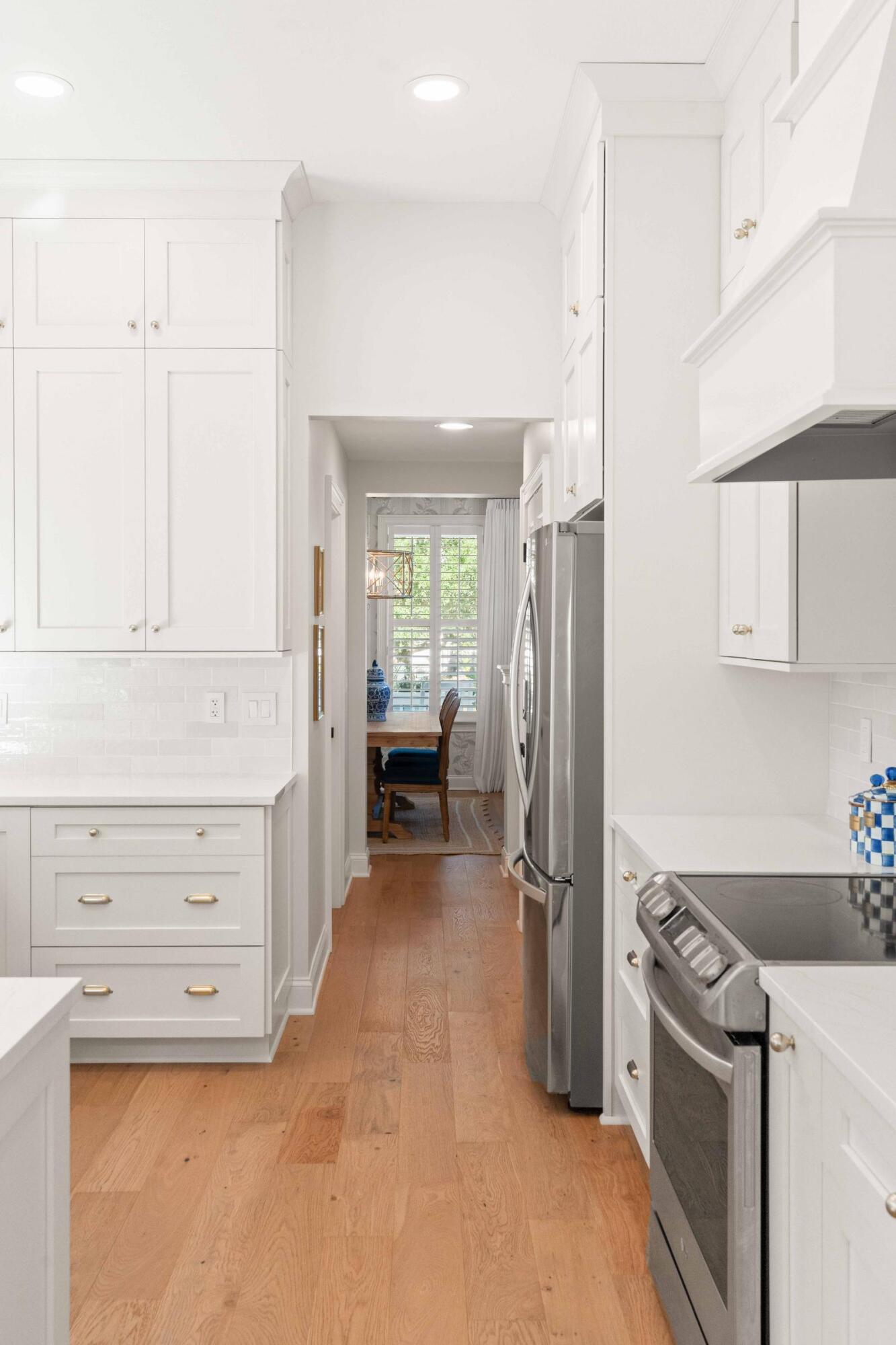 1777 Wellstead Street