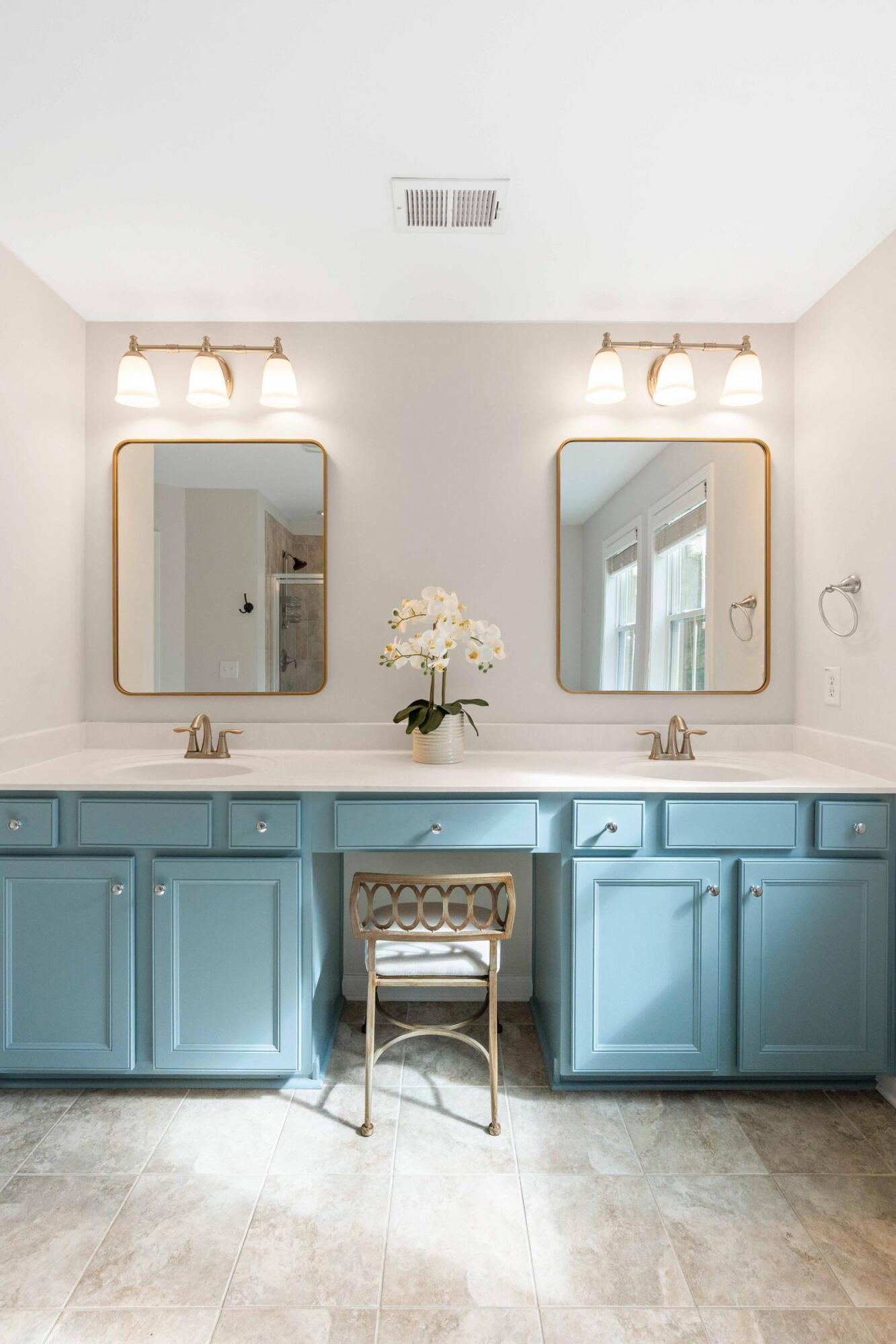 1777 Wellstead Street