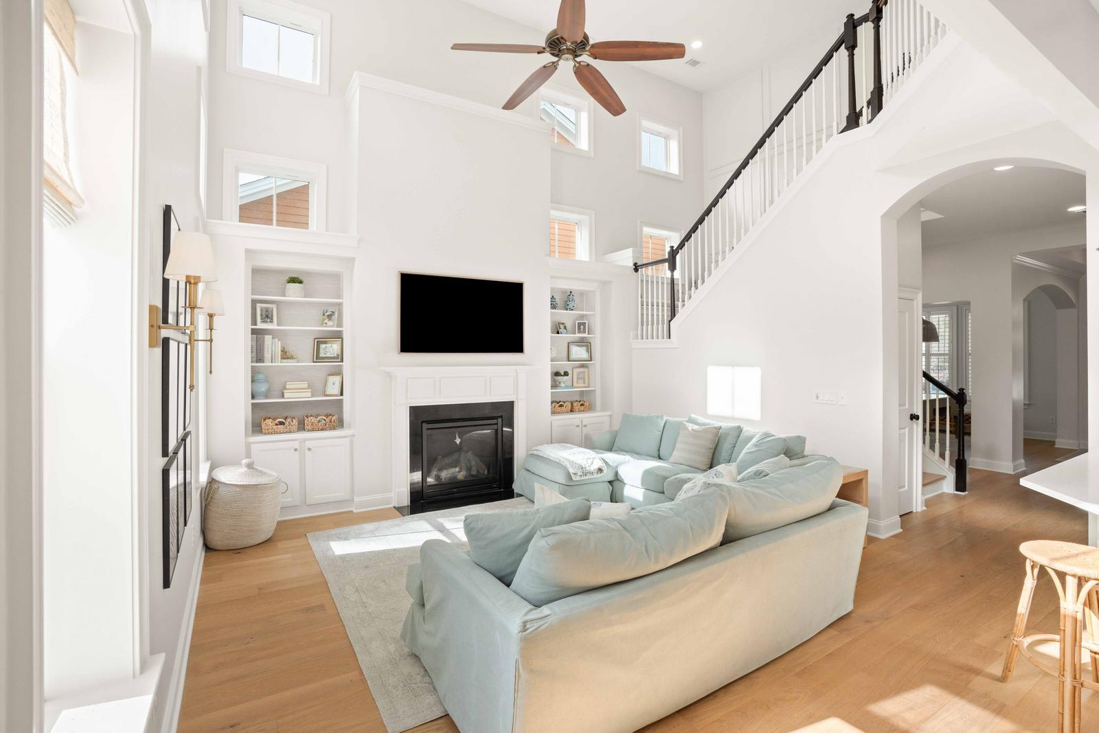 1777 Wellstead Street