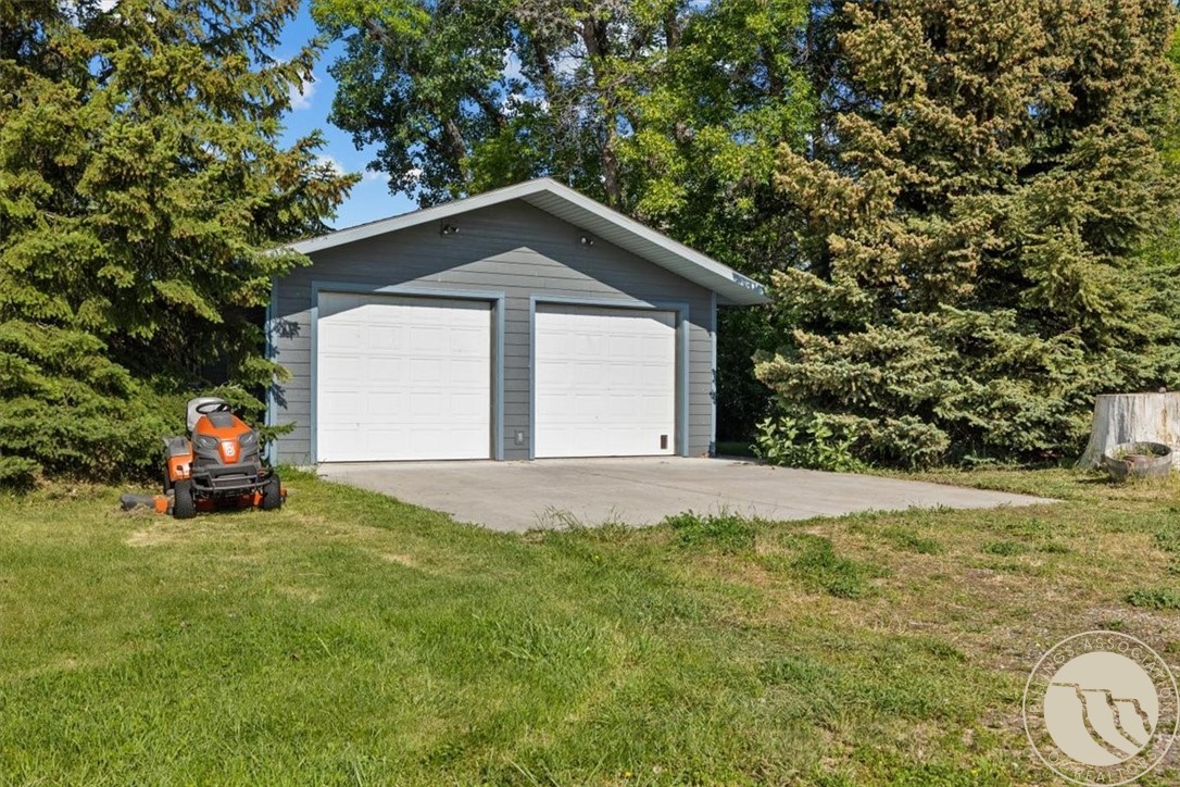 105 Schreiner Rd.