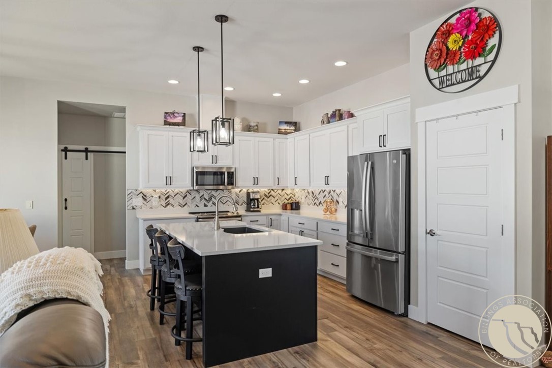 3110 Falcon Circle