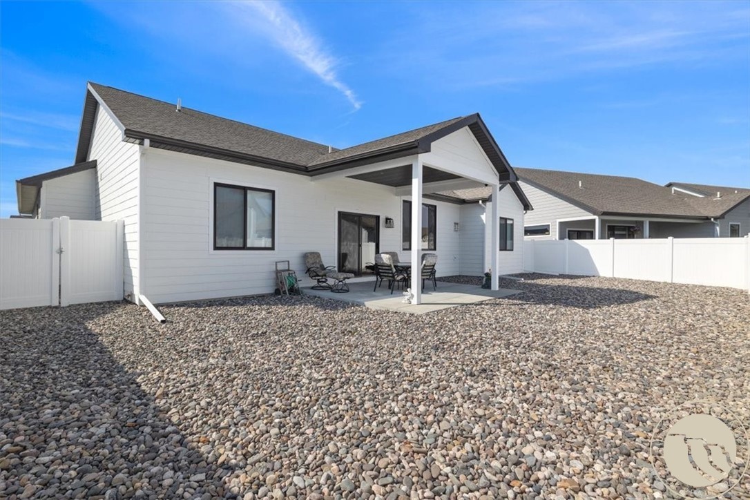 3110 Falcon Circle