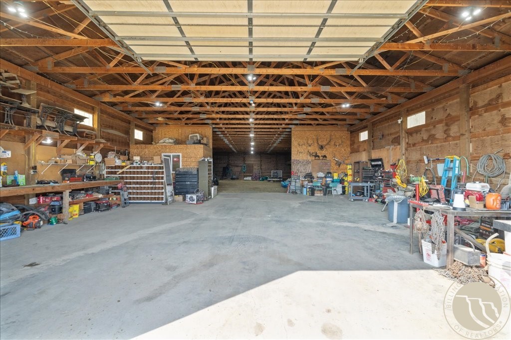 102310 HWY 87 E