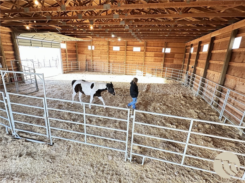 102310 HWY 87 E
