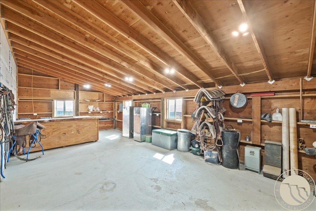 102310 HWY 87 E