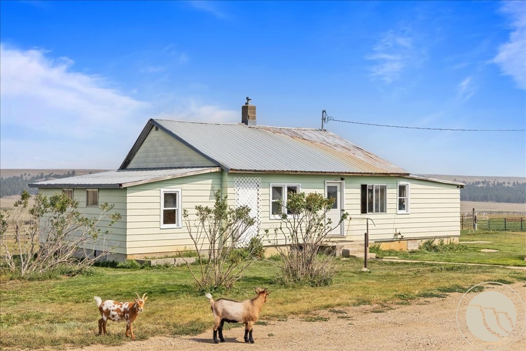 102310 HWY 87 E