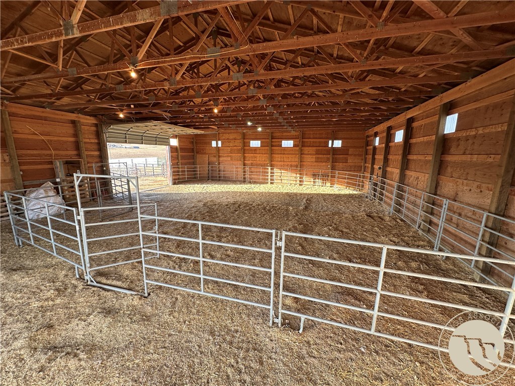 102310 HWY 87 E
