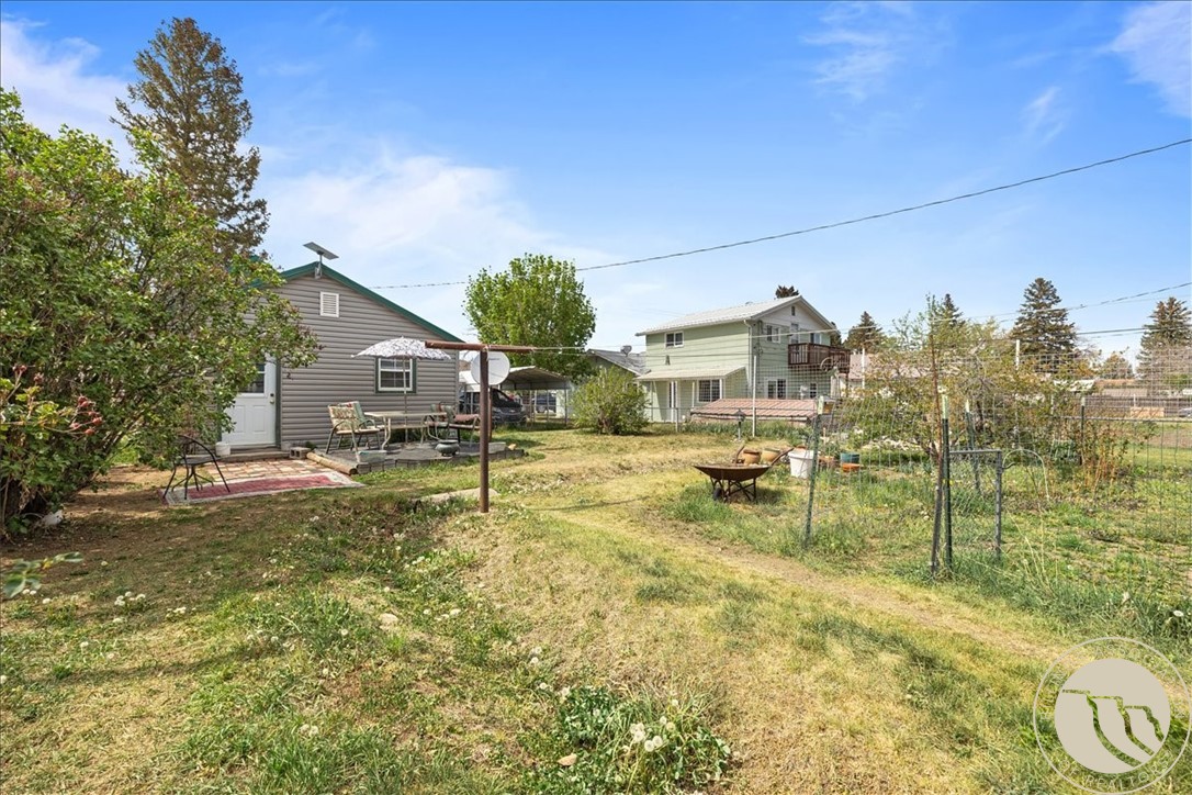 135 S Montana Avenue