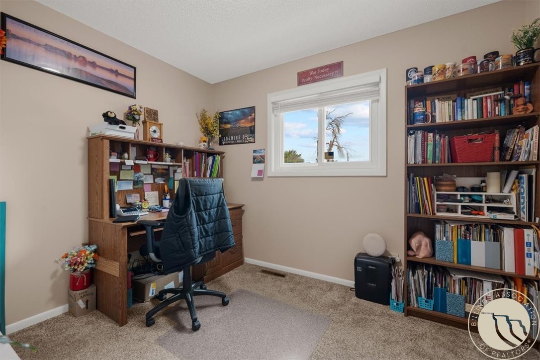 1722 Cheryl St.