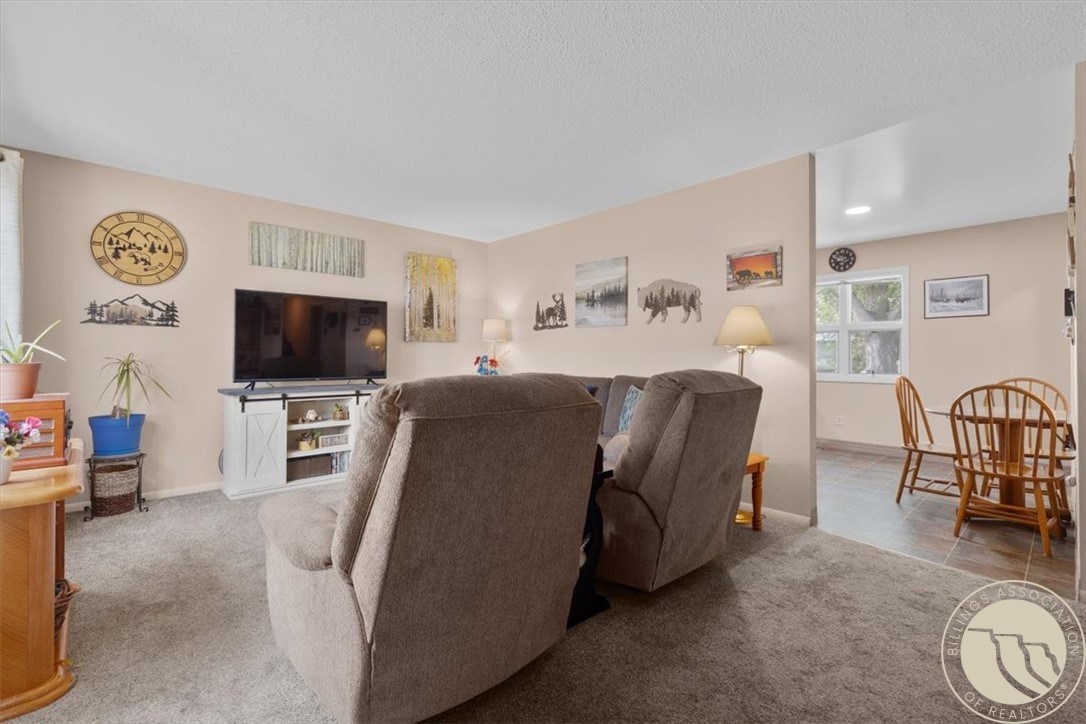 1722 Cheryl St.