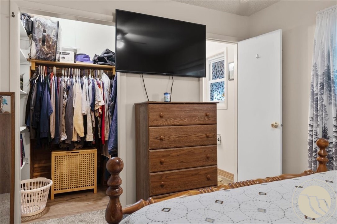1722 Cheryl St.