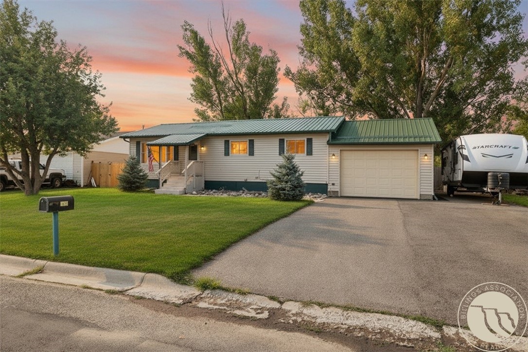 1722 Cheryl St.