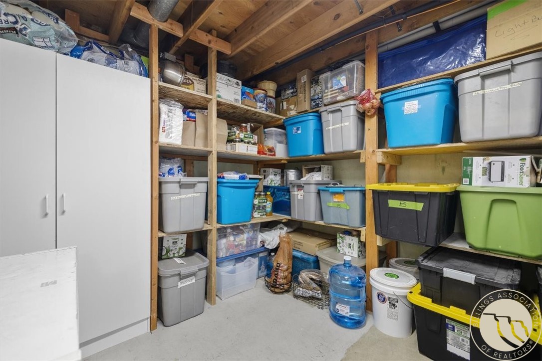 1722 Cheryl St.