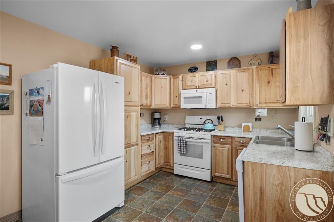 1722 Cheryl St.