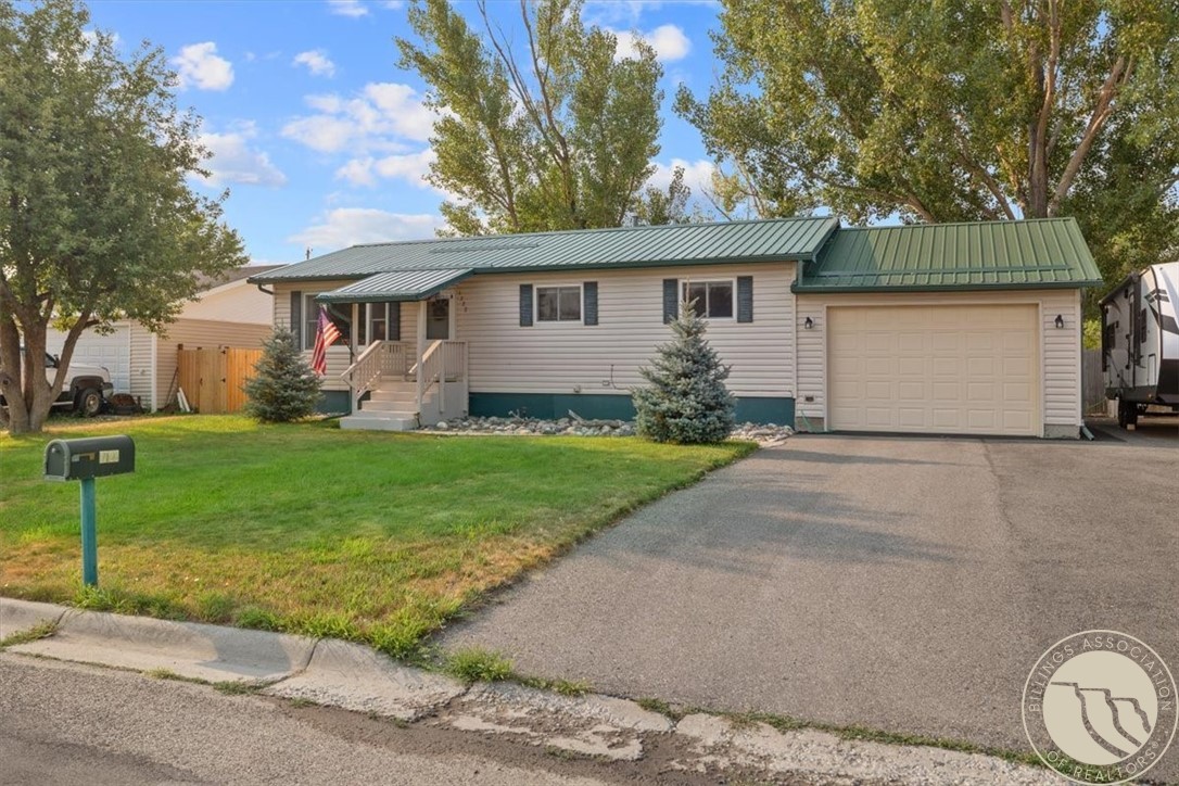 1722 Cheryl St.