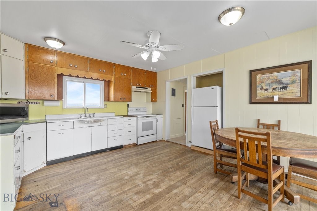 102310 US Highway 87S