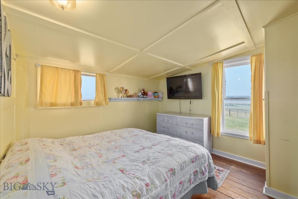 102310 US Highway 87S