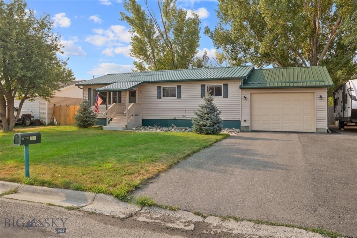 1722 Cheryl Street