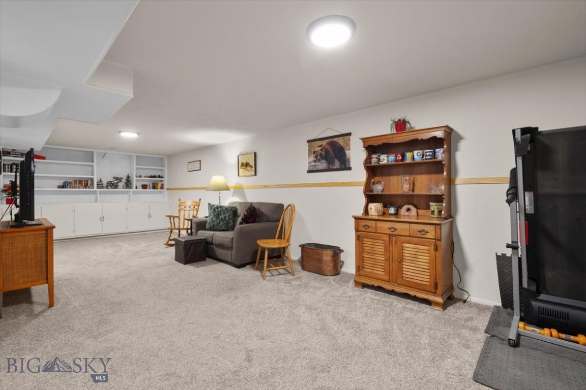 1722 Cheryl Street