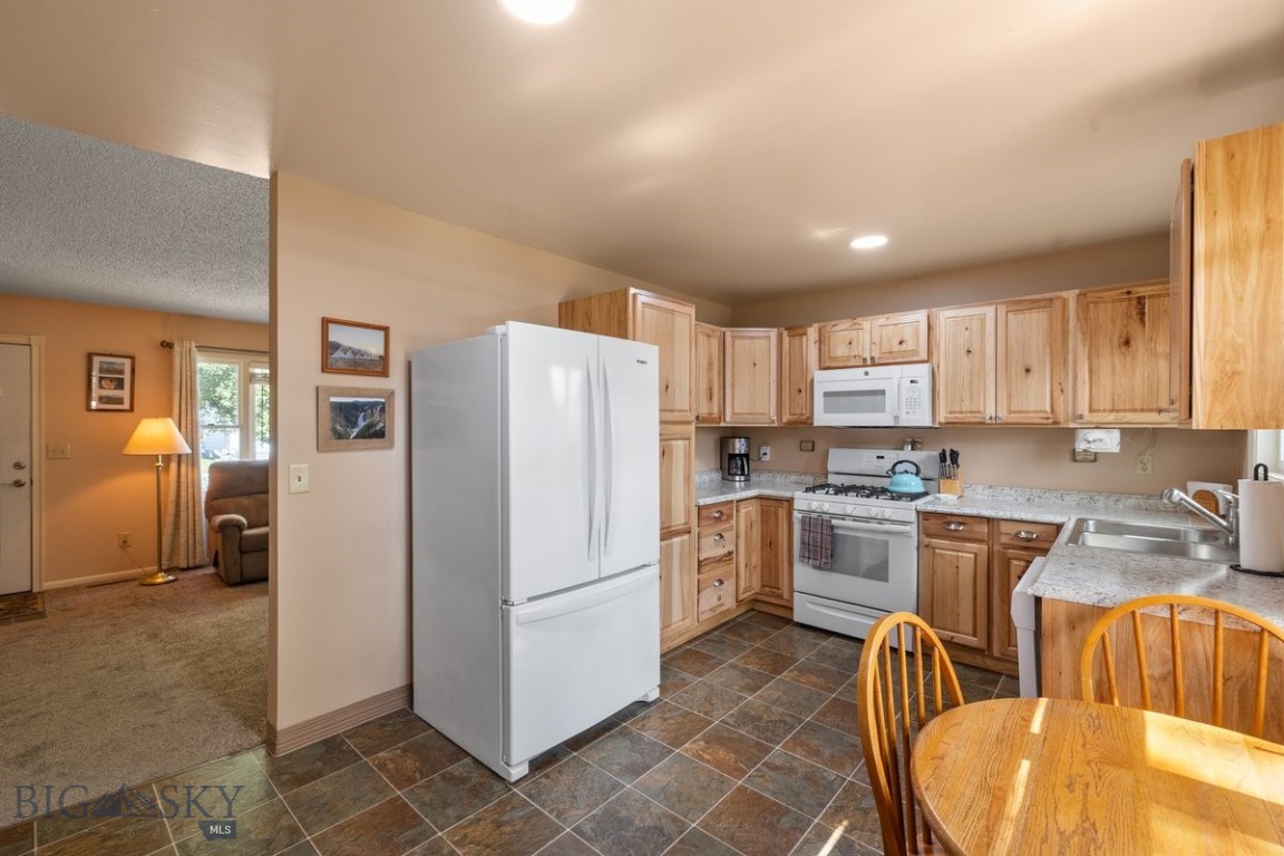 1722 Cheryl Street