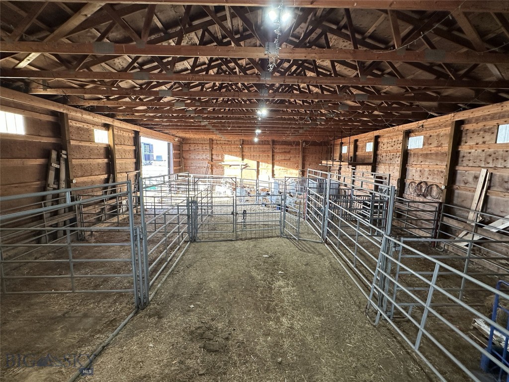 102310 Highway 87 E