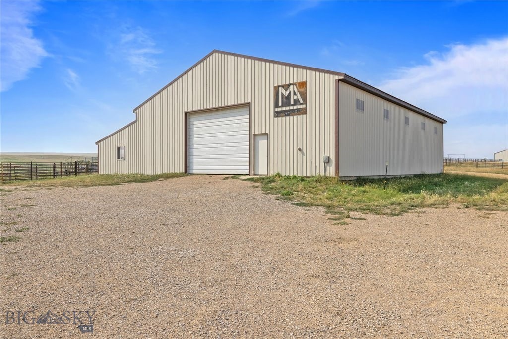 102310 Highway 87 E