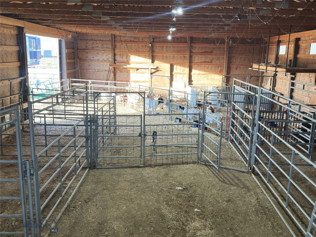 102310 Highway 87 E