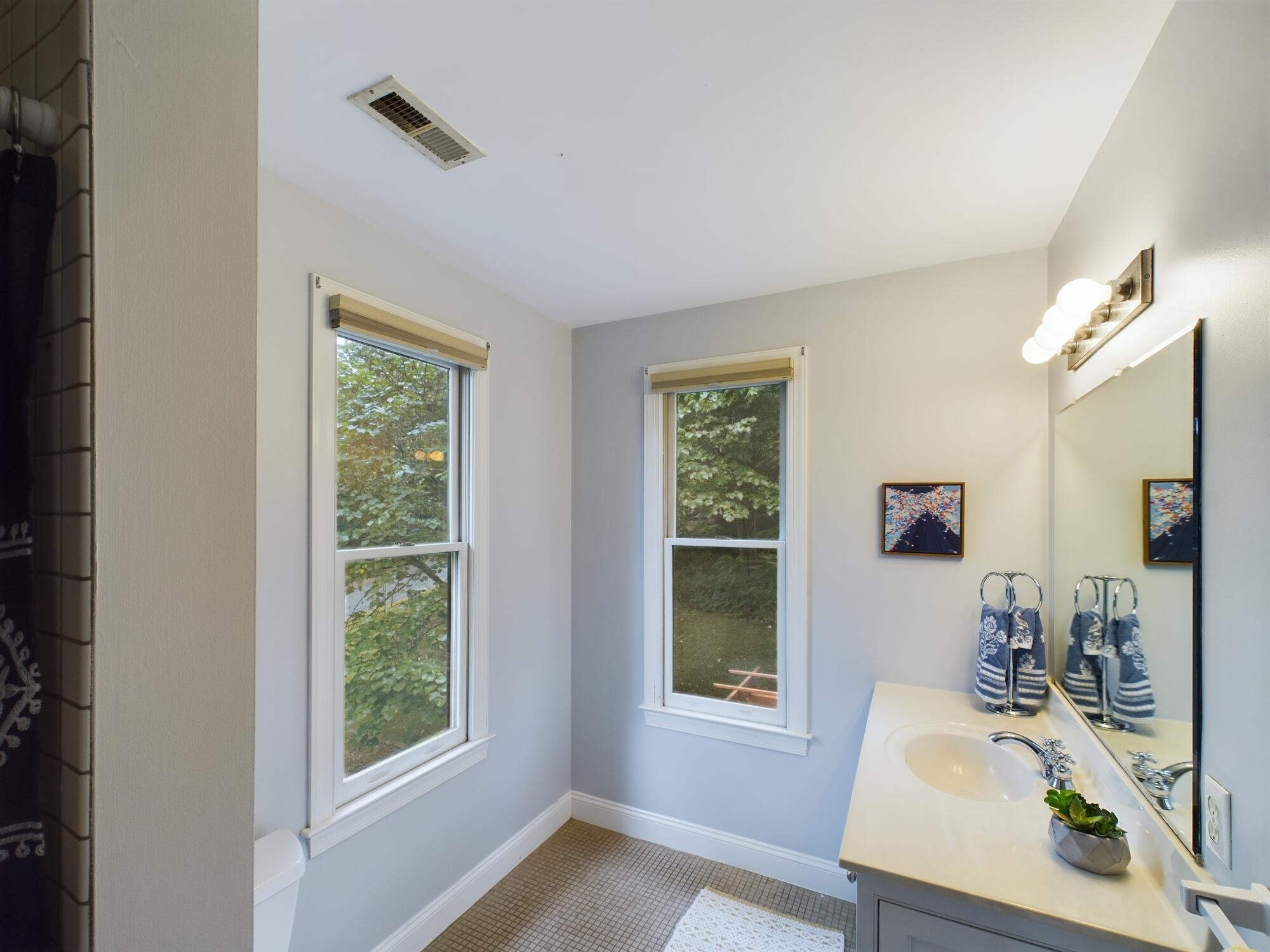 404 Honeysuckle Hill