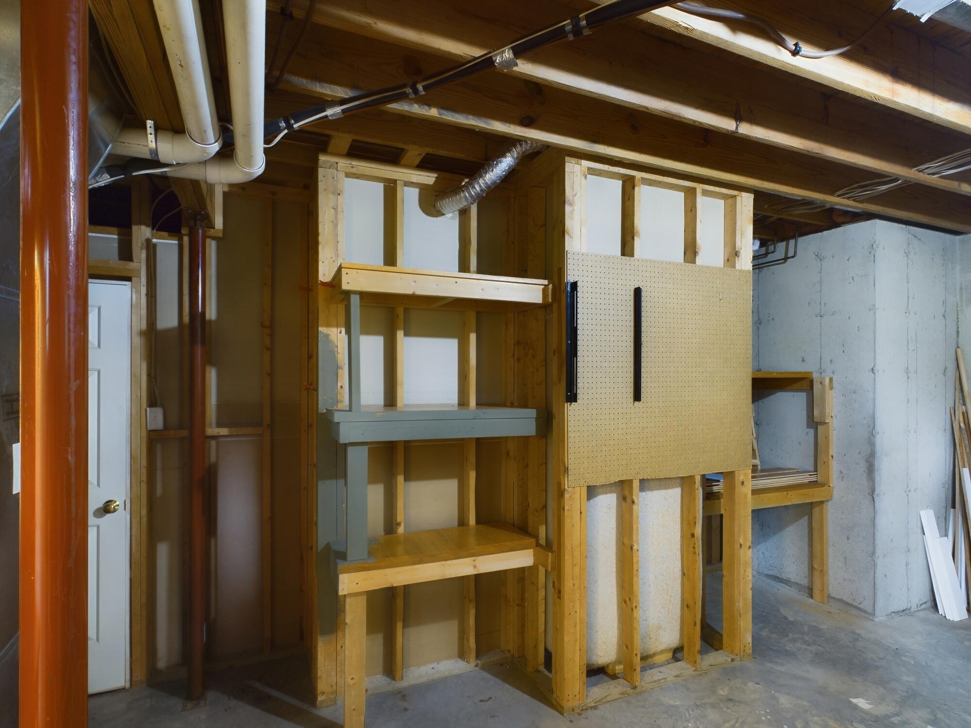 404 Honeysuckle Hill