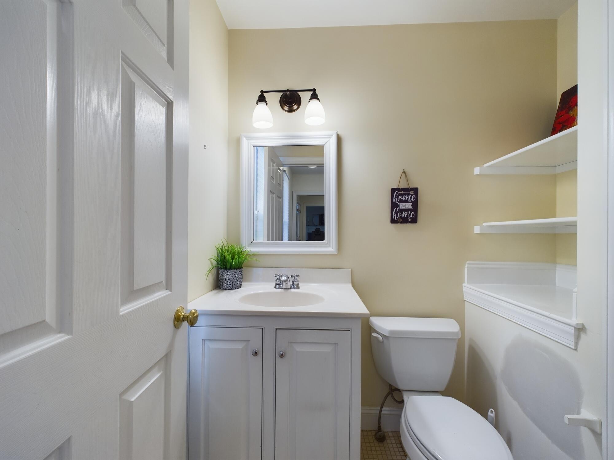 404 Honeysuckle Hill