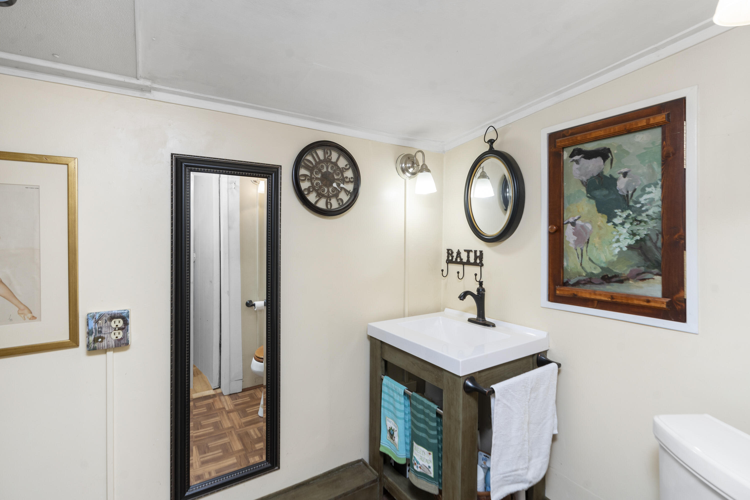 2665 Deerfield Valley Road Rd