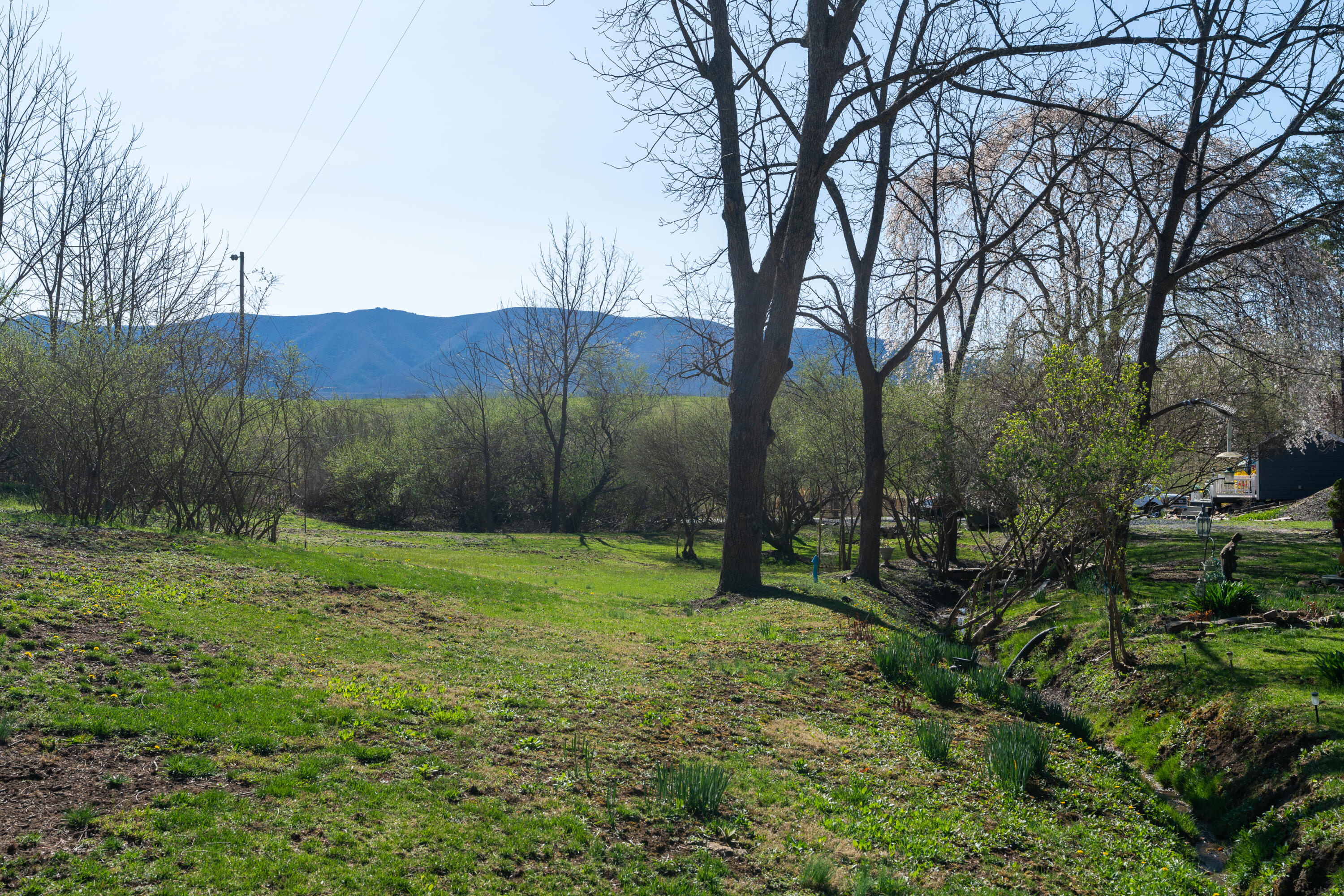 2665 Deerfield Valley Road Rd