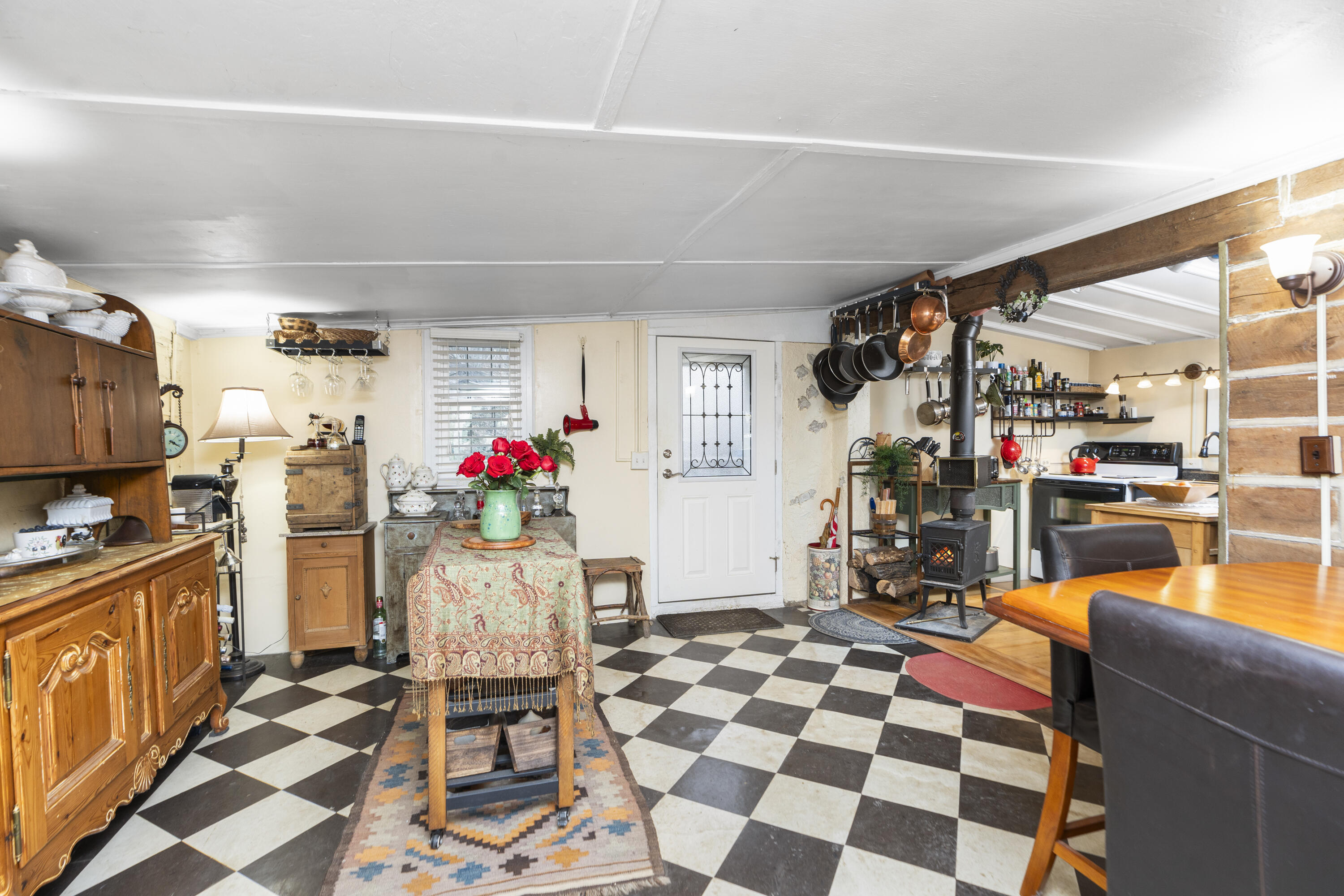 2665 Deerfield Valley Road Rd