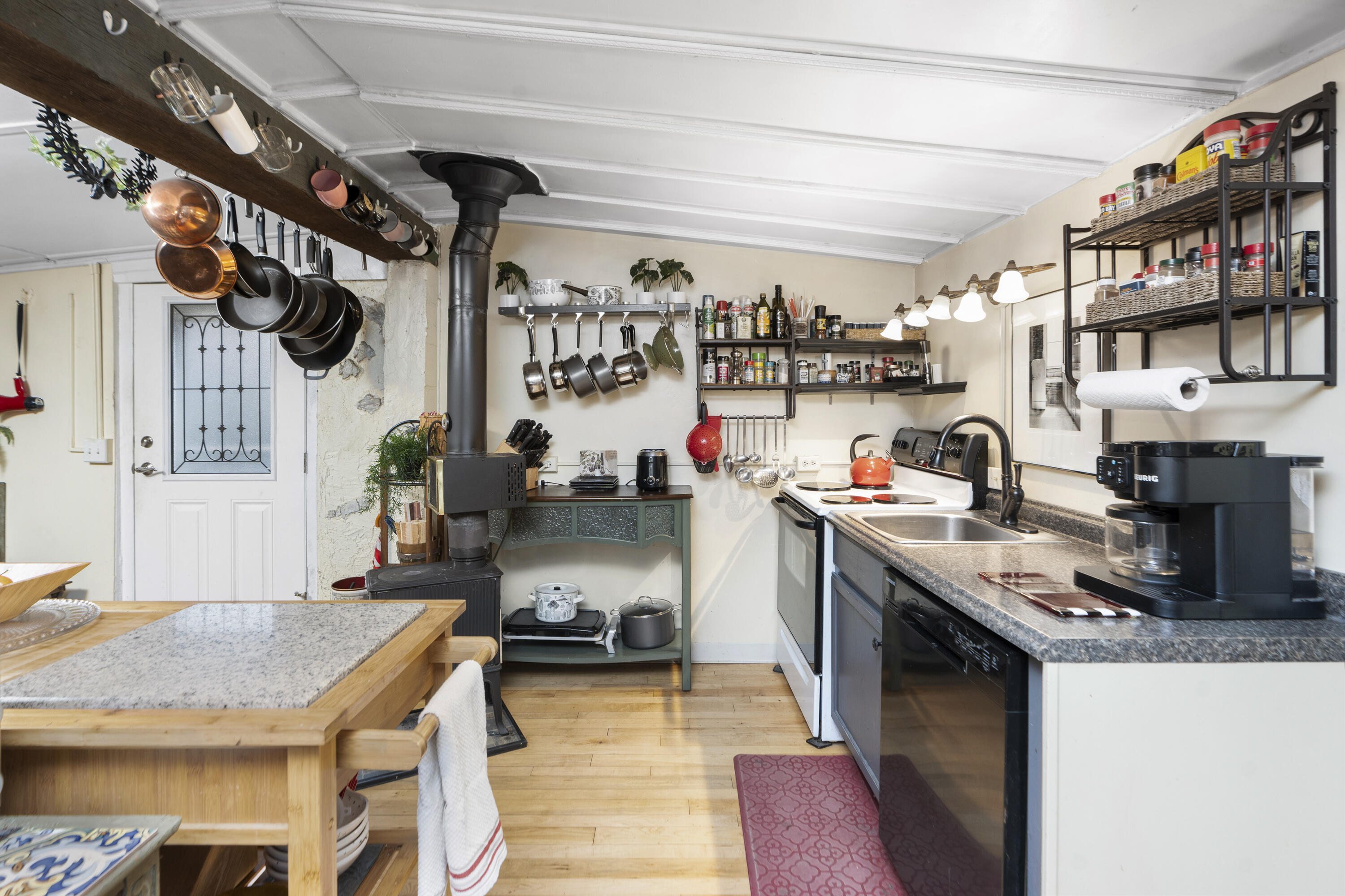 2665 Deerfield Valley Road Rd