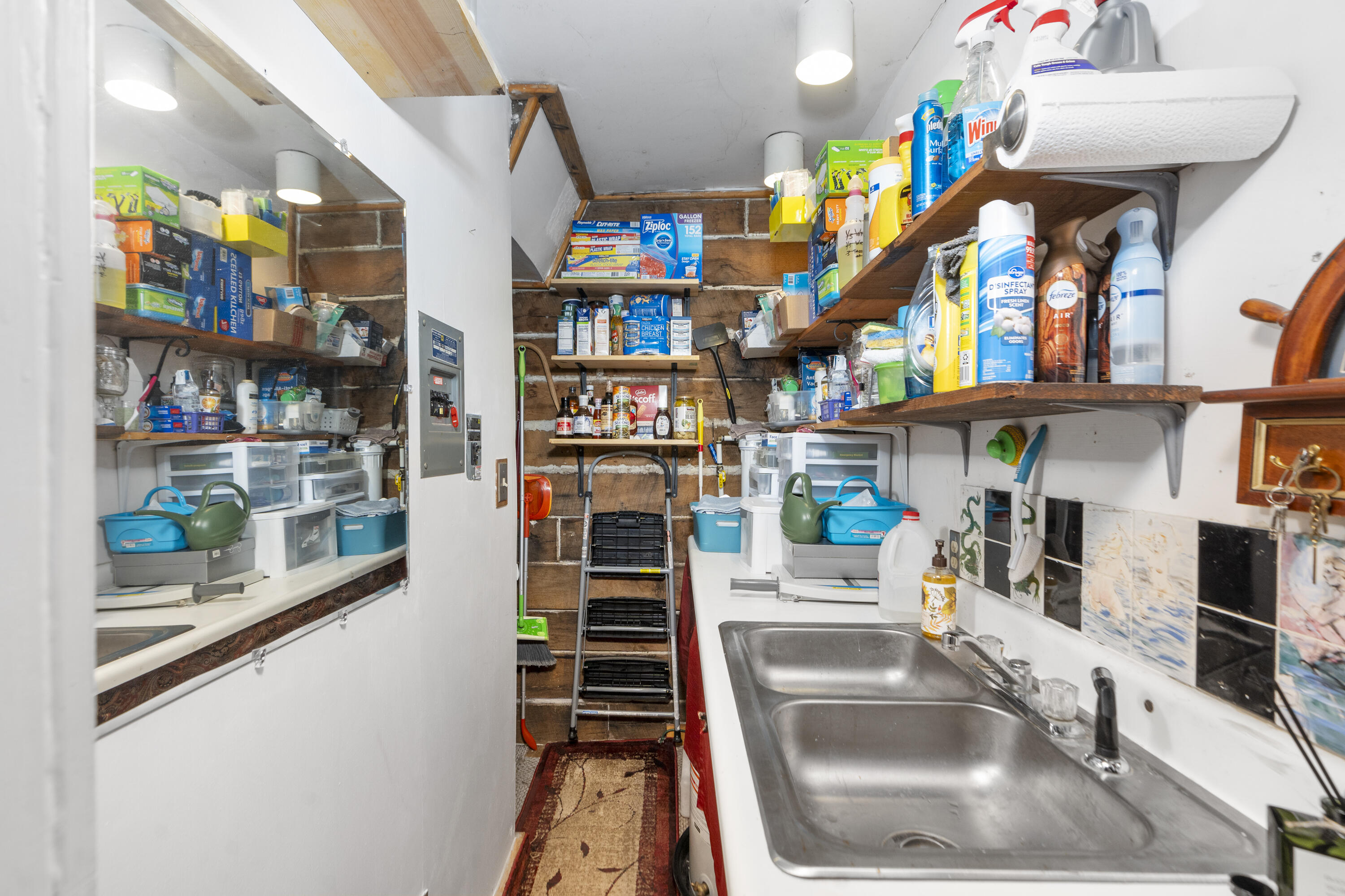 2665 Deerfield Valley Road Rd