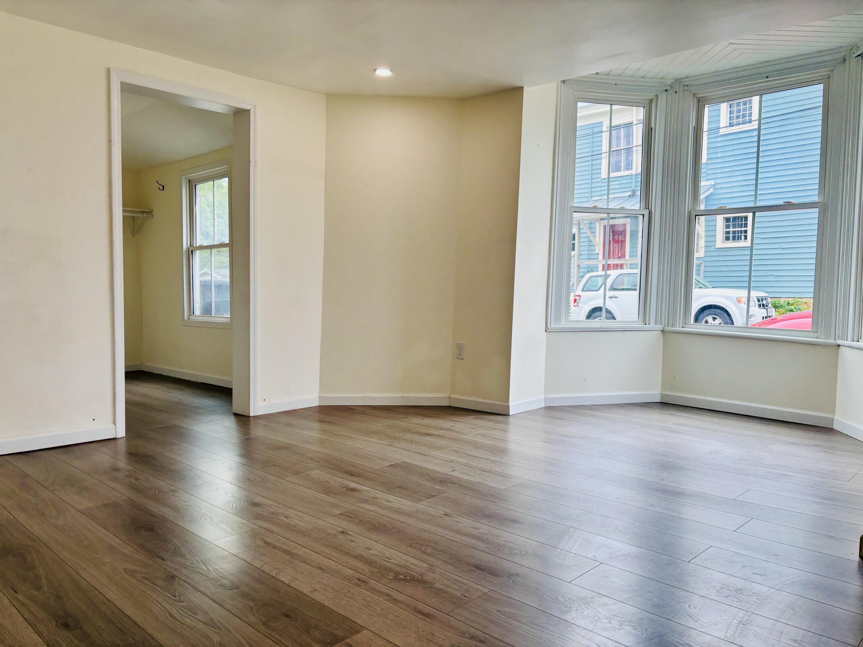 201 Fuller St