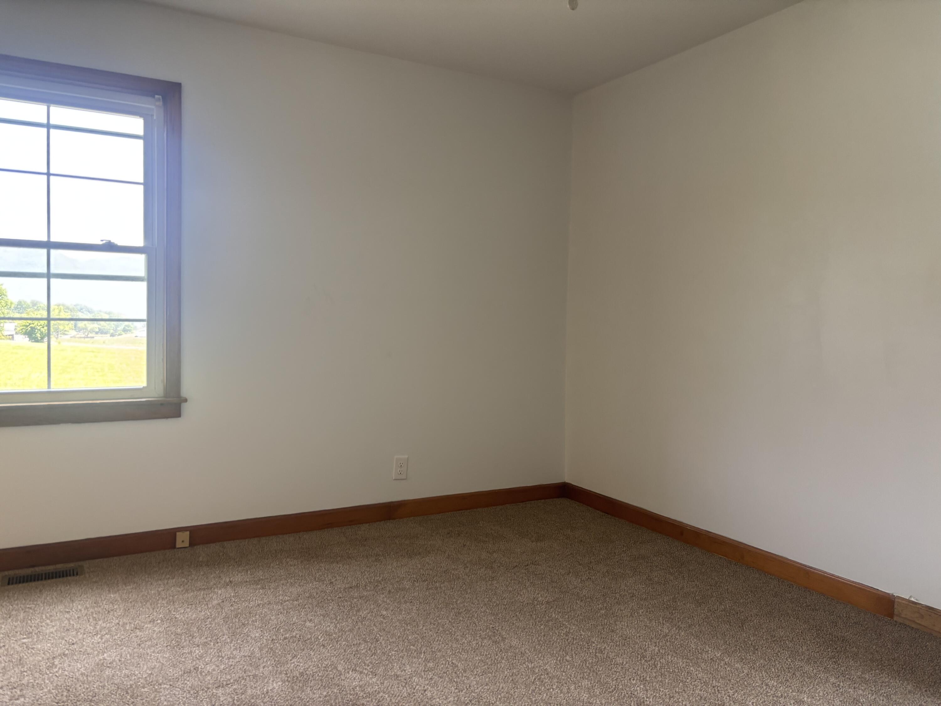 337 Red Hill Rd